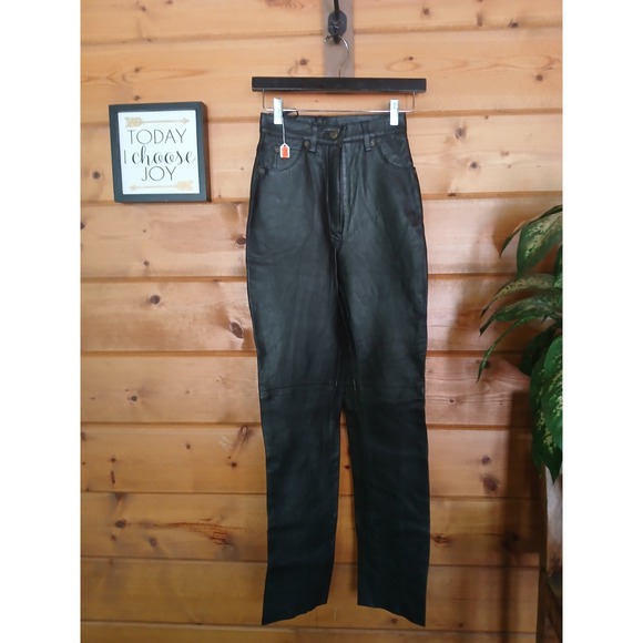 USA Bikers Pants - USA Bikers Dream Apparel Leather Pants [Broken Front Button]‎ Women's 3 / 4 31"